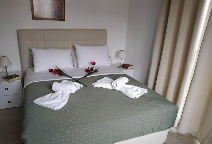 Imagen general del Hotel Central, Maras. Foto 12