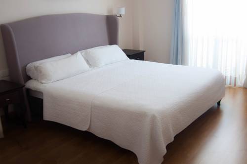 Imagen de la habitación del Hotel Central, Marbella. Foto 7