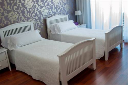 Imagen de la habitación del Hotel Central, Marbella. Foto 13