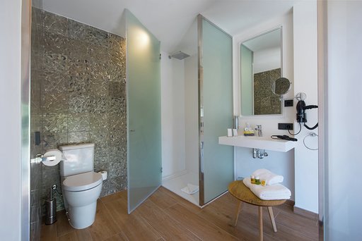 Imagen de la habitación del Hotel Central Maria. Foto 3