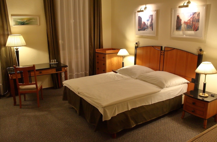 Imagen de la habitación del Hotel Central, NAGYKANIZSA. Foto 6