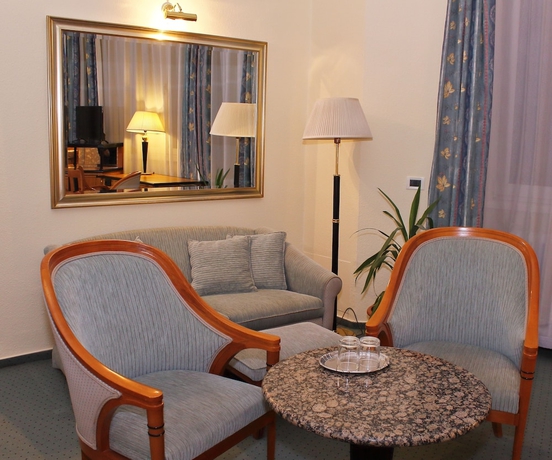 Imagen de la habitación del Hotel Central, NAGYKANIZSA. Foto 8