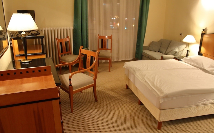 Imagen de la habitación del Hotel Central, NAGYKANIZSA. Foto 11