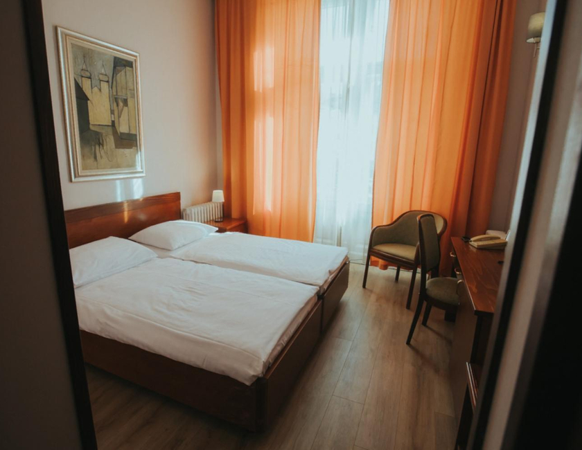 Imagen general del Hotel Central, Osijek. Foto 10