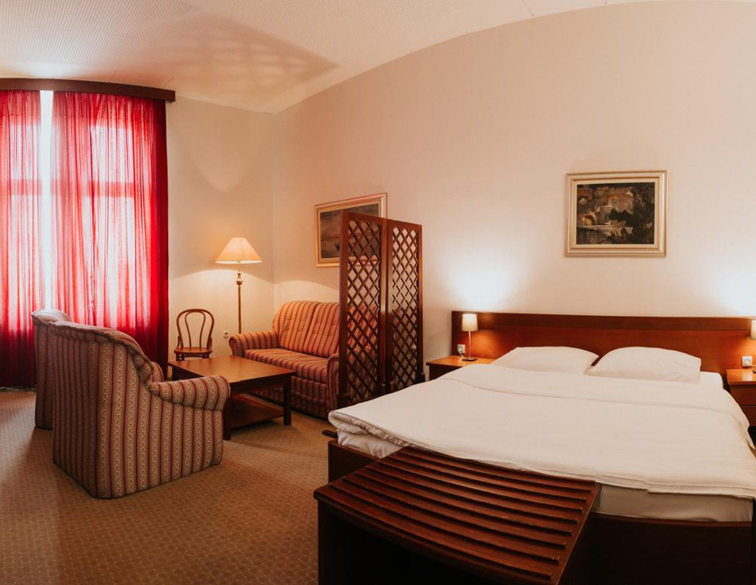 Imagen general del Hotel Central, Osijek. Foto 12