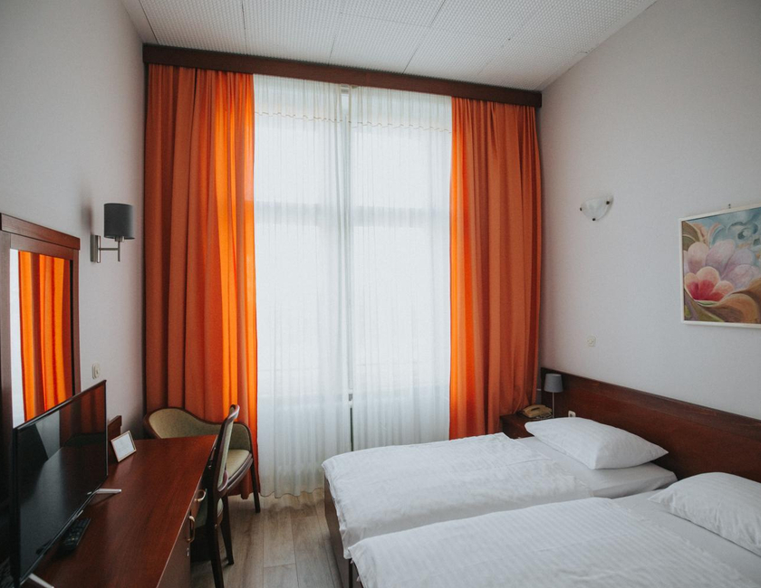 Imagen general del Hotel Central, Osijek. Foto 21
