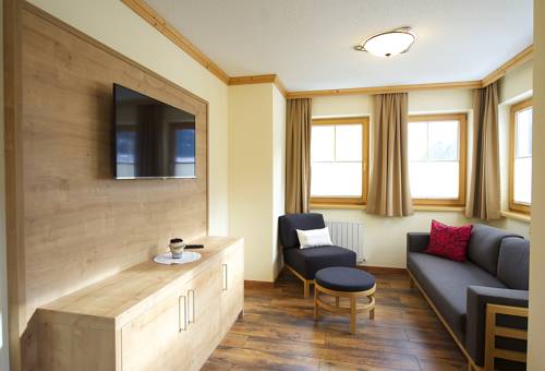 Imagen de la habitación del Hotel Central, PERTISAU. Foto 4