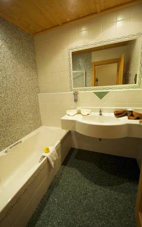 Imagen de la habitación del Hotel Central, PERTISAU. Foto 16