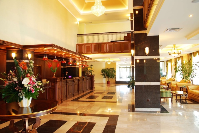 Imagen de los interiores del Hotel Central, PLOIESTI. Foto 19