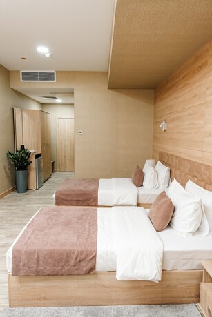 Imagen de la habitación del Hotel Central Palace Halal. Foto 13