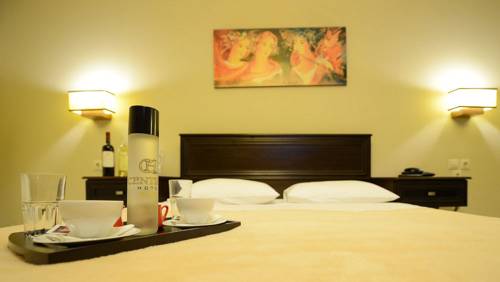 Imagen de la habitación del Hotel Central, Paralia. Foto 2