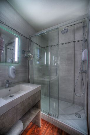 Imagen de la habitación del Hotel Central Parc, Oyonnax. Foto 11