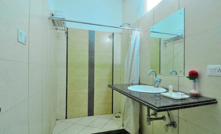 Imagen de la habitación del Hotel Central Park, Chandigarh. Foto 21