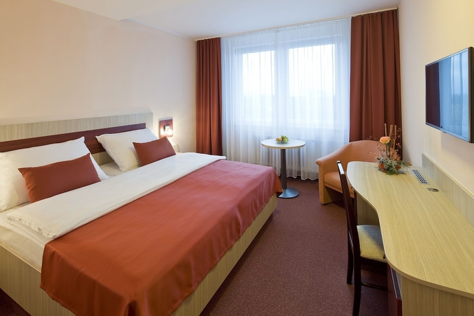 Imagen de la habitación del Hotel Central Park Flora. Foto 16