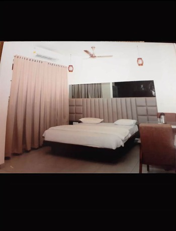 Imagen de la habitación del Hotel Central Park, Kalyan. Foto 4