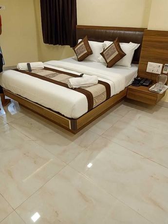 Imagen de la habitación del Hotel Central Park, Kalyan. Foto 7