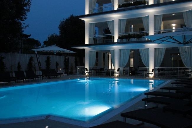 Imagen general del Hotel Central Park, Marina Di Pietrasanta. Foto 2