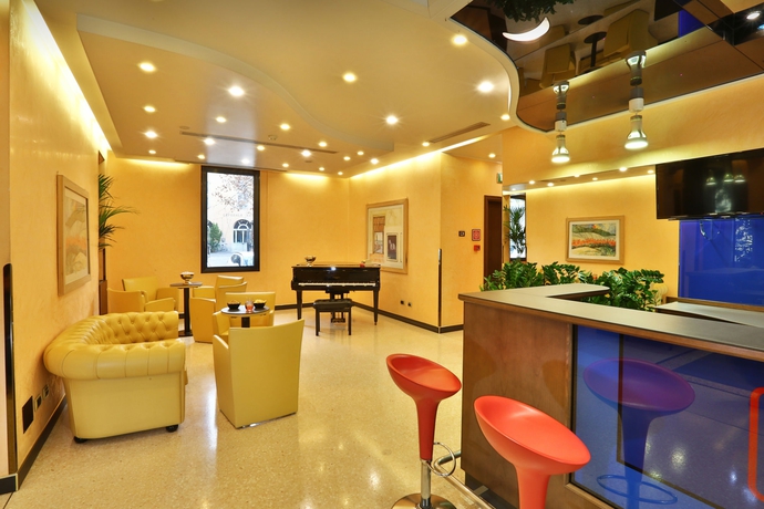 Imagen del bar/restaurante del Hotel Central Park Modena. Foto 5