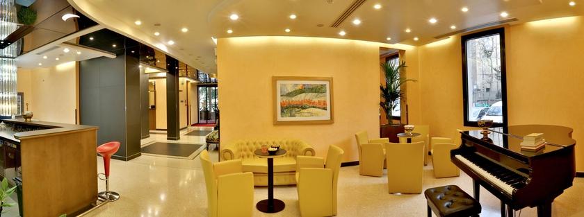 Imagen de los interiores del Hotel Central Park Modena. Foto 12