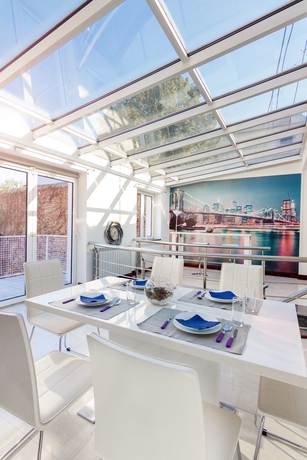 Imagen de los interiores del Hotel Central Park Residence, Belgrado. Foto 18
