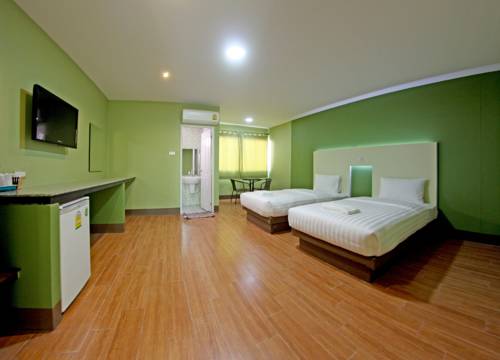 Imagen de la habitación del Hotel Central Park, SING BURI. Foto 2