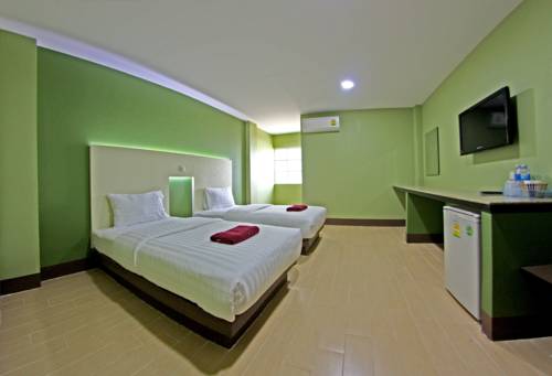 Imagen de la habitación del Hotel Central Park, SING BURI. Foto 15