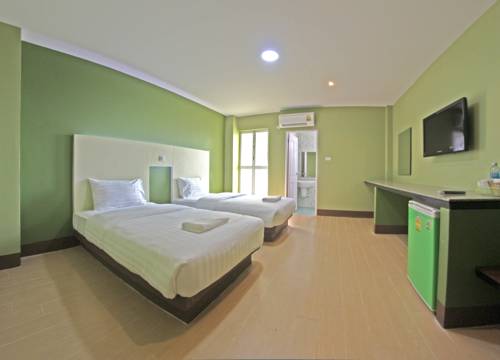 Imagen de la habitación del Hotel Central Park, SING BURI. Foto 16