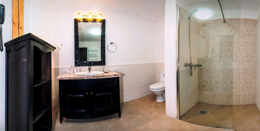 Imagen de los interiores del Hotel Central Park, Sighisoara. Foto 16