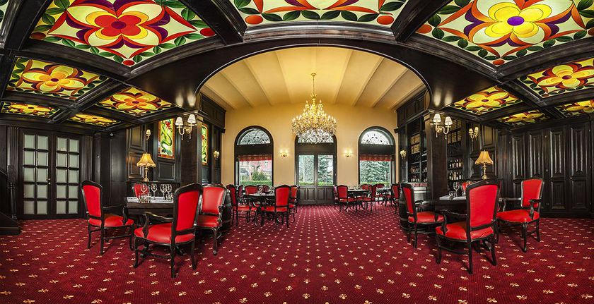 Imagen del bar/restaurante del Hotel Central Park, Sighisoara. Foto 4