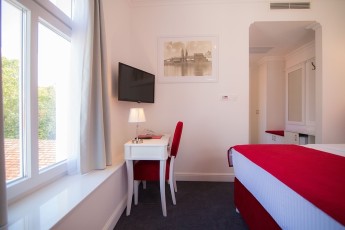 Imagen de la habitación del Hotel Central Park, Trebinje. Foto 4