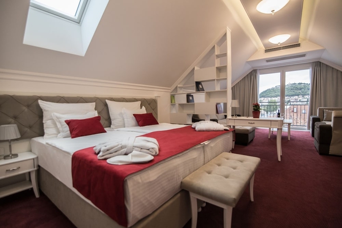 Imagen de la habitación del Hotel Central Park, Trebinje. Foto 10