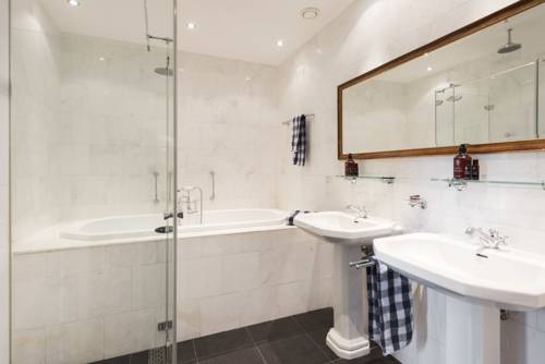 Imagen de la habitación del Hotel Central Park Voorburg. Foto 16