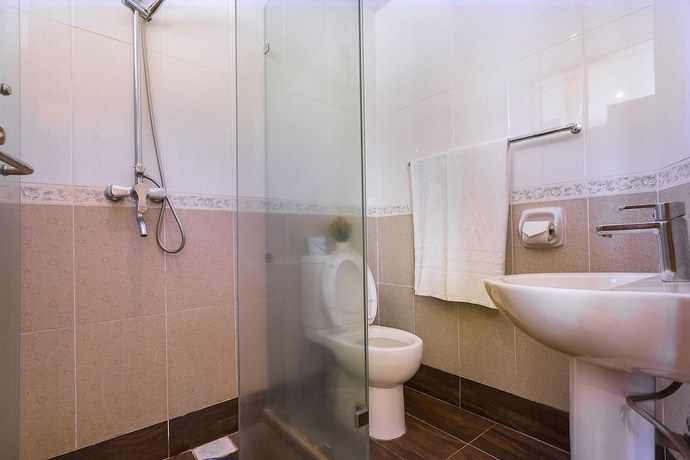 Imagen de la habitación del Hotel Central Park and Conference Centre. Foto 15