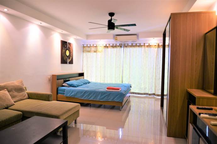 Imagen de la habitación del Hotel Central Pattaya Plaza Condotel. Foto 3
