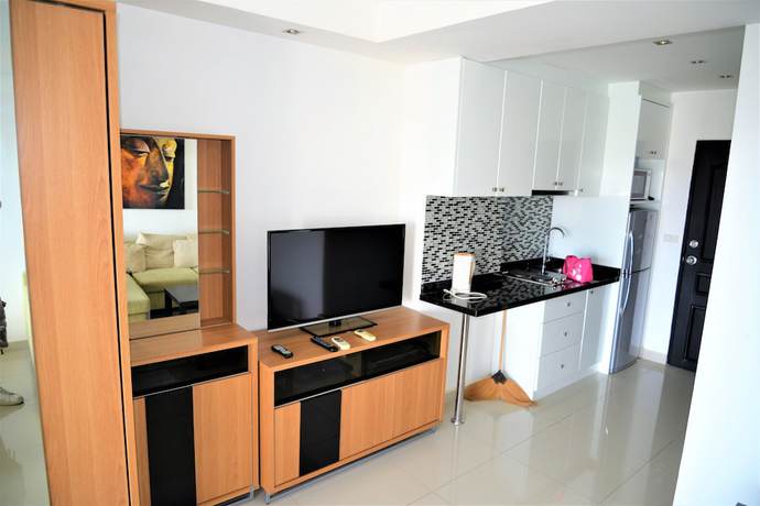 Imagen de la habitación del Hotel Central Pattaya Plaza Condotel. Foto 7