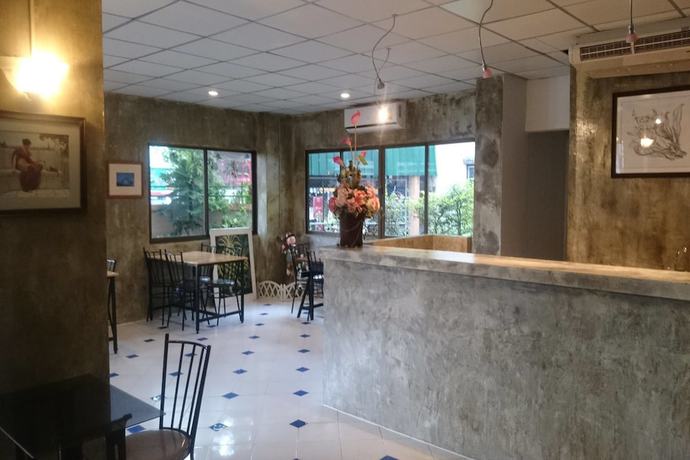 Imagen de los interiores del Hotel Central Place, Rayong. Foto 16