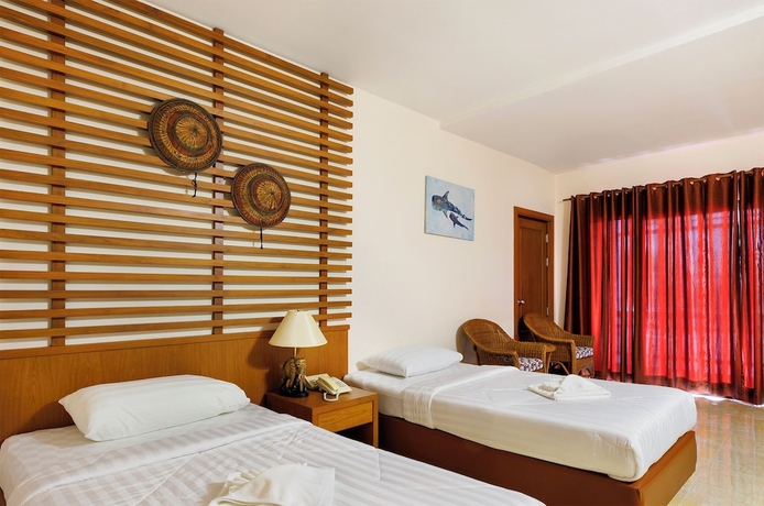 Imagen de la habitación del Hotel Central Place, Samut Sakhon. Foto 15