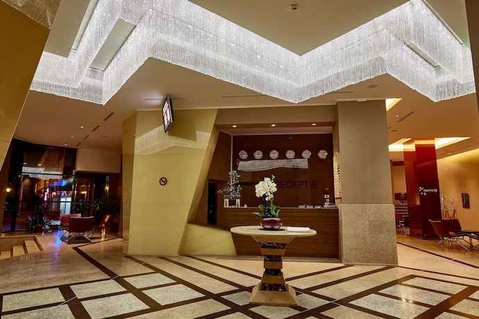 Imagen de los interiores del Hotel Central Plaza, Piatra Neamt. Foto 18