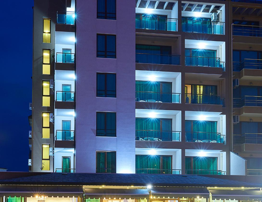 Imagen general del Hotel Central Plaza, Pomorie. Foto 1