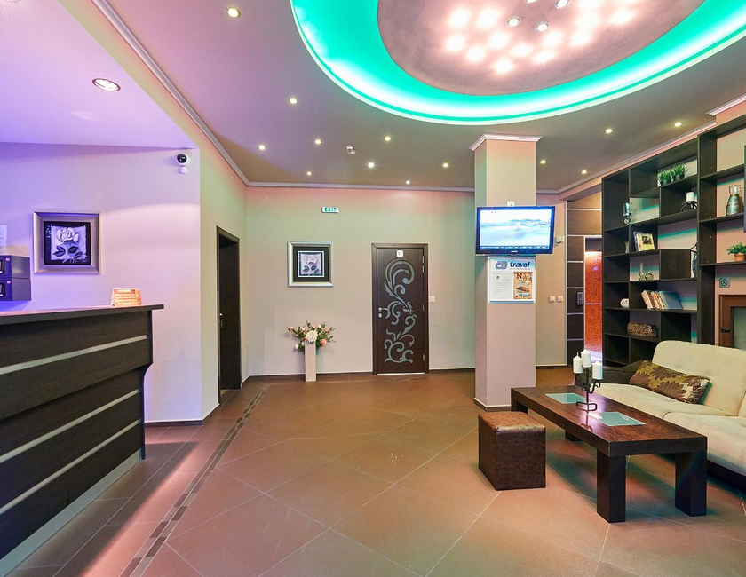 Imagen general del Hotel Central Plaza, Pomorie. Foto 8