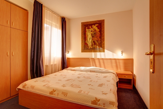 Imagen de la habitación del Hotel Central Plaza, Sofia. Foto 7