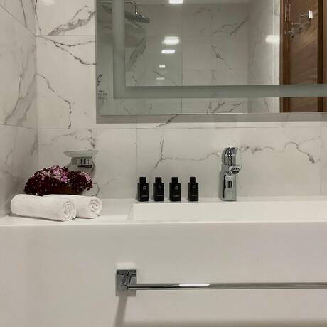 Imagen general del Hotel Central Point Beograd. Foto 20