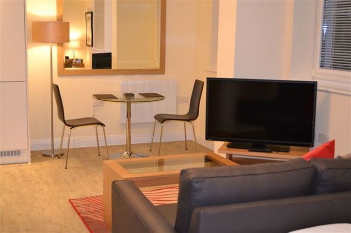 Imagen de los interiores del Hotel Central Point By House Of Fisher. Foto 15