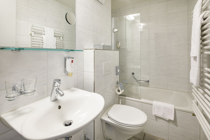 Imagen de la habitación del Hotel Central Post. Foto 8