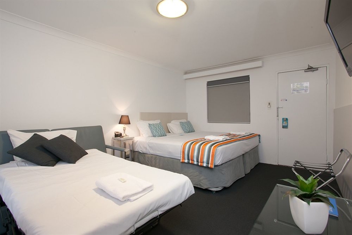 Imagen de la habitación del Hotel Central Railway Hotel and Apartments. Foto 9