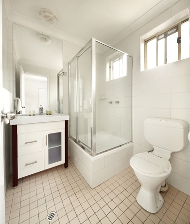 Imagen de la habitación del Hotel Central Railway Hotel and Apartments. Foto 11