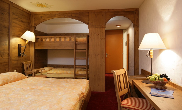 Imagen de la habitación del Hotel Central Résidence. Foto 4