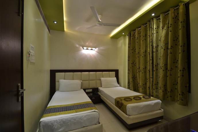 Imagen de la habitación del Hotel Central Residency. Foto 6