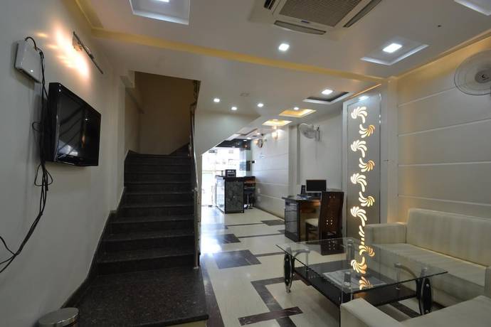 Imagen de los interiores del Hotel Central Residency. Foto 19