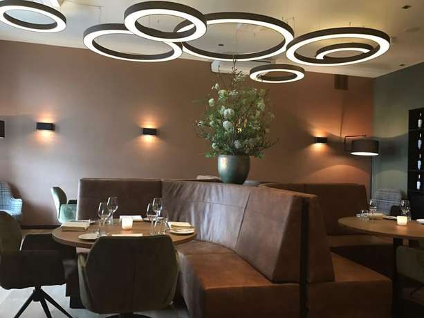 Imagen de los interiores del Hotel Central Restaurant Sistermans. Foto 20